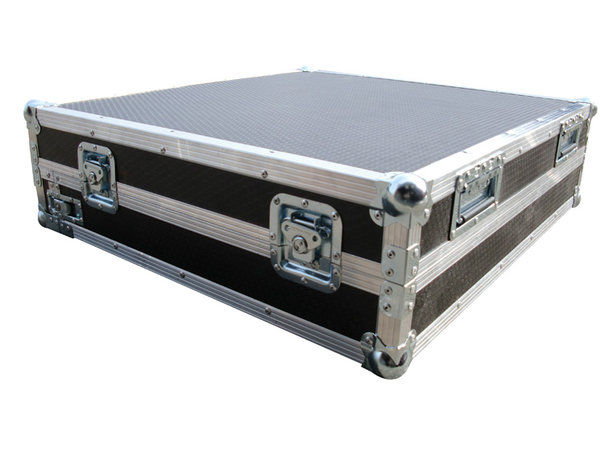 Avolites Pearl Expert Light Controller Flight Case